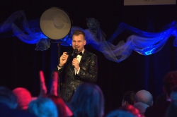 Vyprodaný reprezentační ples školy nabídl nezapomenutelný večer