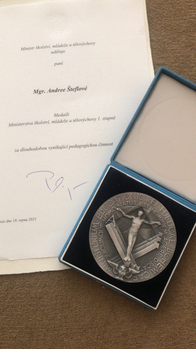 Ministerská medaile pro Mgr. A. Šteflovou