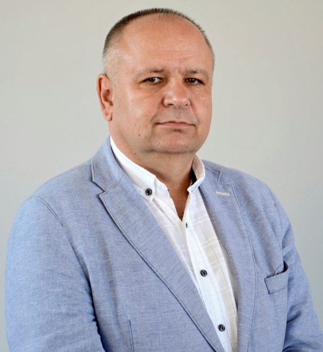RNDr. Tomáš Hudec – ředitel školy od roku 2011