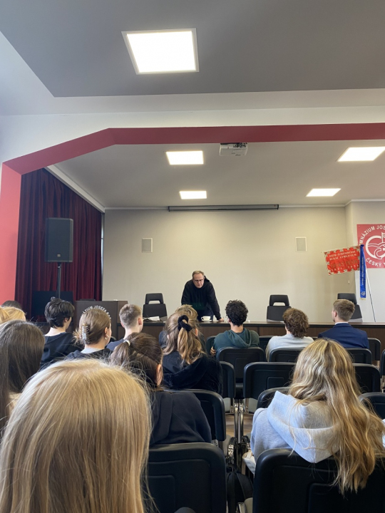 Beseda s Václavem Moravcem: Svoboda slova a veřejnoprávní média