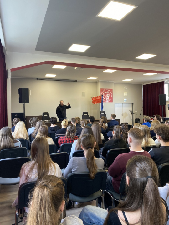 Beseda s Václavem Moravcem: Svoboda slova a veřejnoprávní média