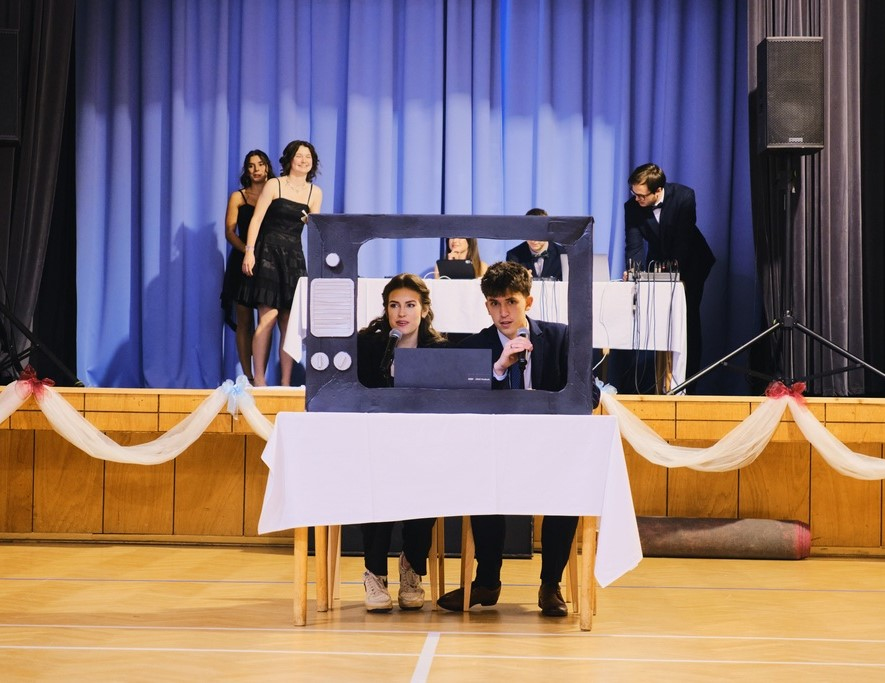Maturitní ples 2025 – večer plný elegance, radosti a zážitků