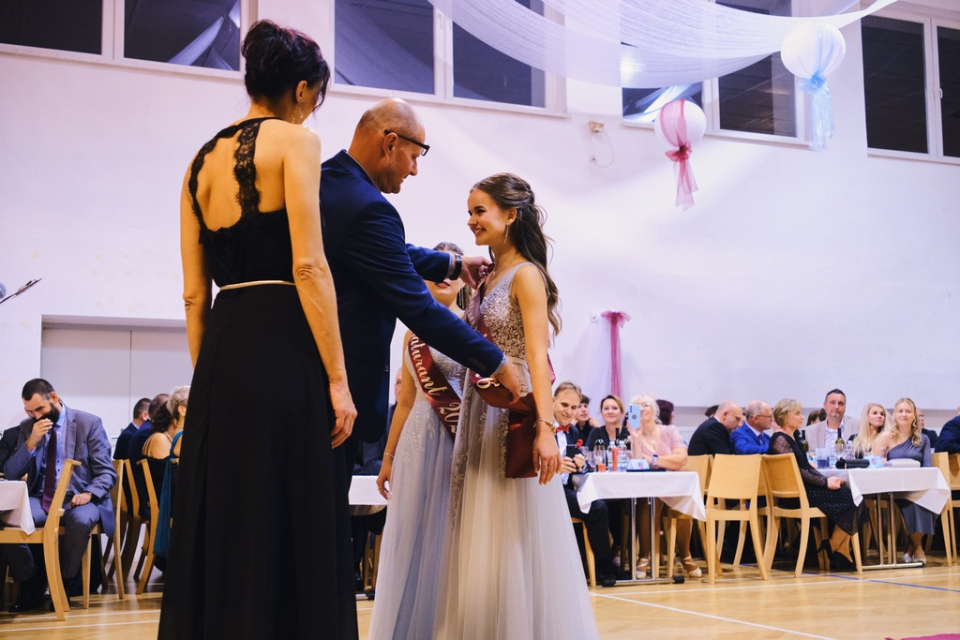Maturitní ples 2025 – večer plný elegance, radosti a zážitků