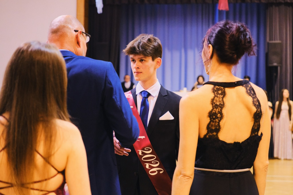 Maturitní ples 2025 – večer plný elegance, radosti a zážitků