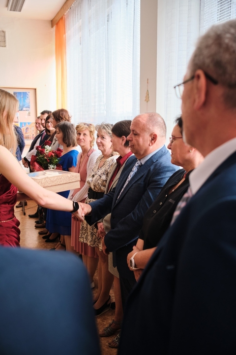 Gratulujeme letošním absolventům